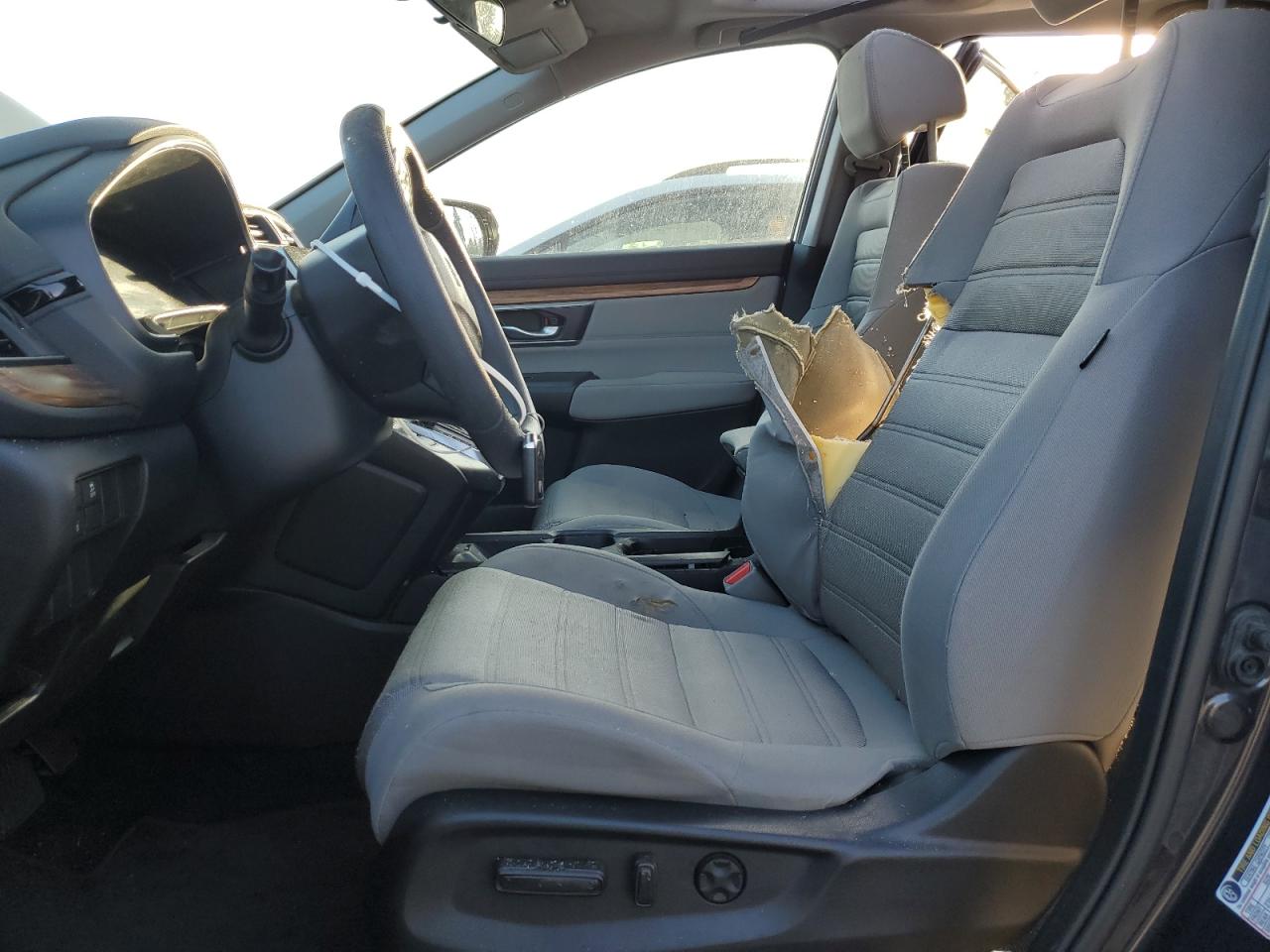 2017 Honda CR-V VIN 2HKRW2H53HH636881 Copart auction photo, top/roof damage thumbnail 7