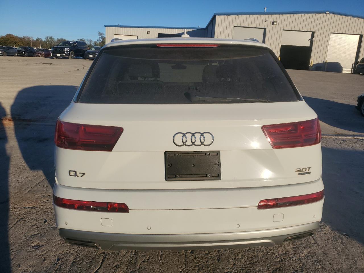 2018 Audi Q7 VIN WA1VAAF72JD017934 Copart auction photo, side / front end damage thumbnail 6