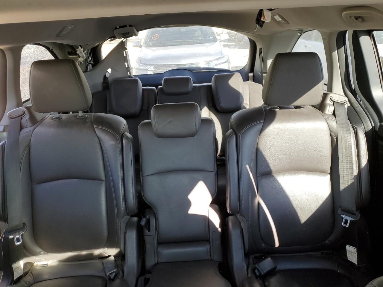 2020 Honda Odyssey VIN 5FNRL6H78LB057913 Copart auction photo, side / front end damage thumbnail 10
