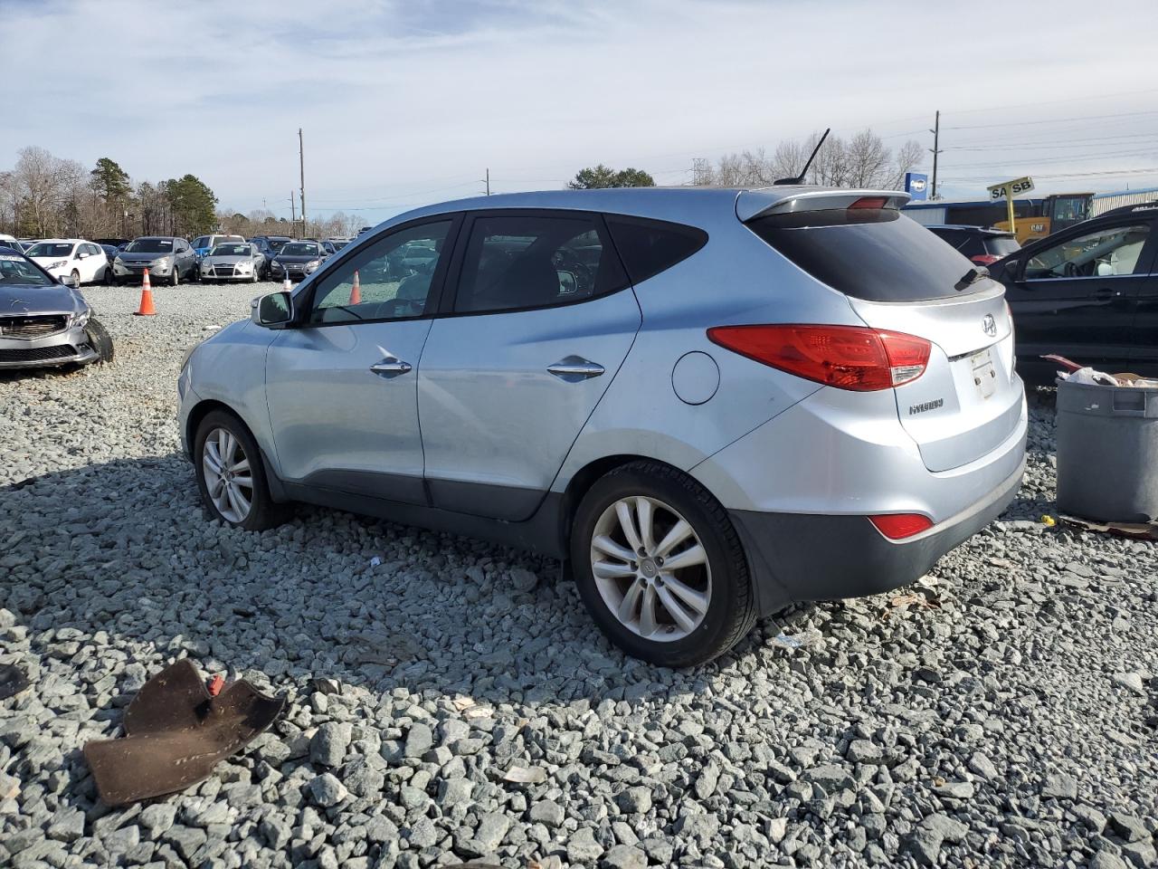 2011 Hyundai Tucson VIN KM8JU3AC6BU200813 Copart auction photo, mechanical damage thumbnail 2