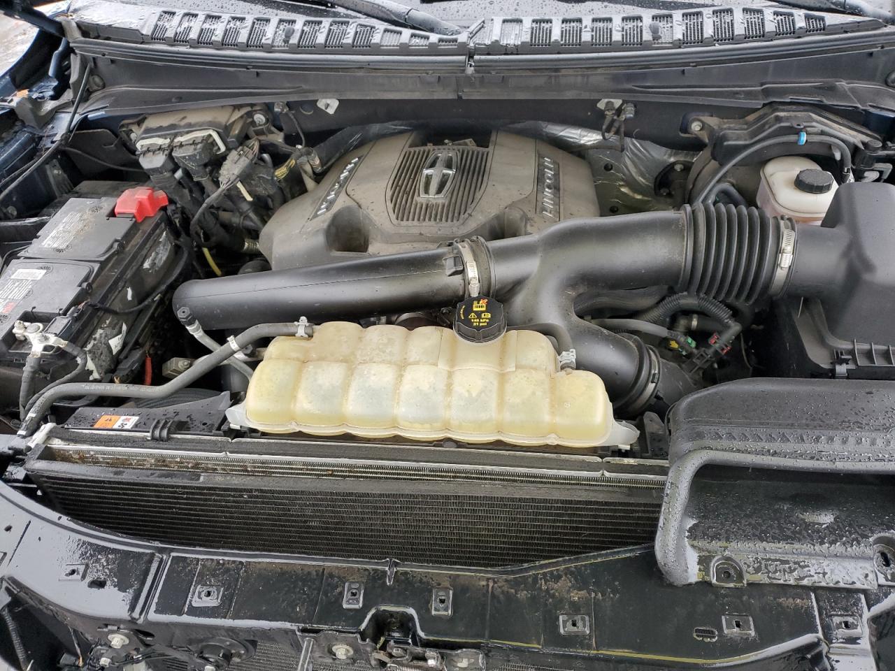 2019 Lincoln Navigator VIN 5LMJJ2LT1KEL17920 Copart auction photo, front end damage thumbnail 12