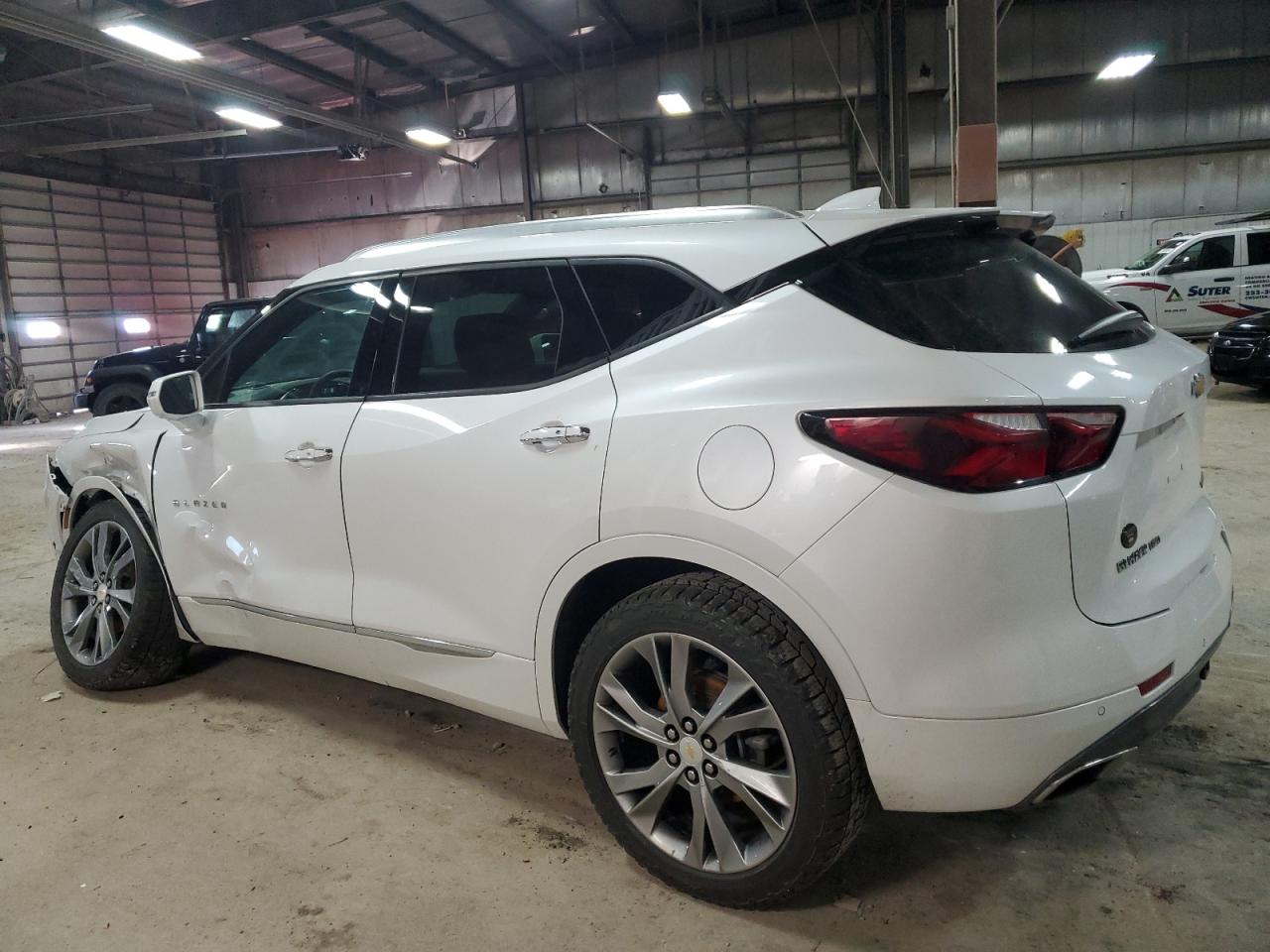 2020 Chevrolet Blazer VIN 3GNKBLRS5LS543602 Copart auction photo, front end / undercarriage damage thumbnail 2