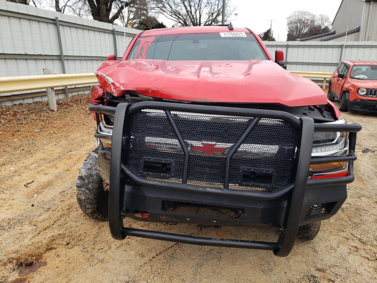 2018 Chevrolet Silverado VIN 1GCVKREC0JZ178642 Copart auction photo, front end / side damage thumbnail 5