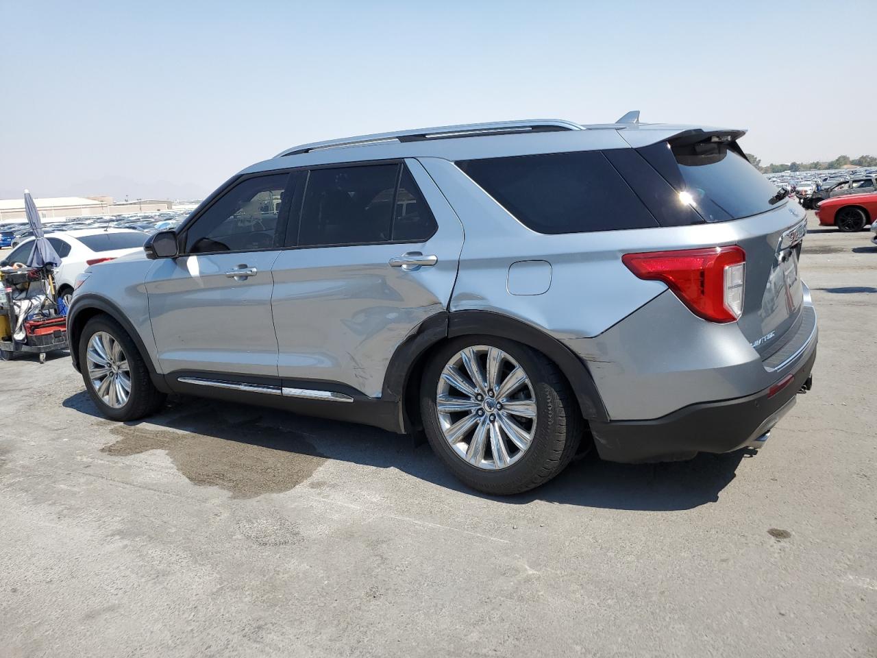 2020 Ford Explorer VIN 1FMSK8FH3LGA70775 Copart auction photo, side damage thumbnail 2