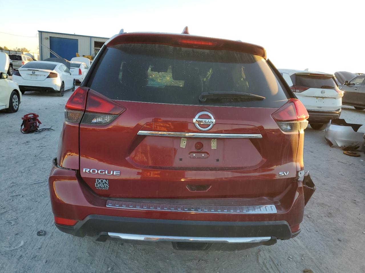 2018 Nissan Rogue VIN 5N1AT2MT0JC805553 Copart auction photo, front end / rear end damage thumbnail 6