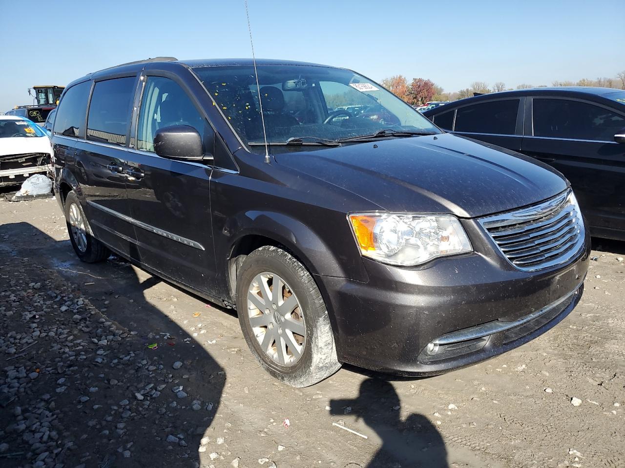 2016 Chrysler Town & Country VIN 2C4RC1BG6GR288184 Copart auction photo, water/flood damage thumbnail 4