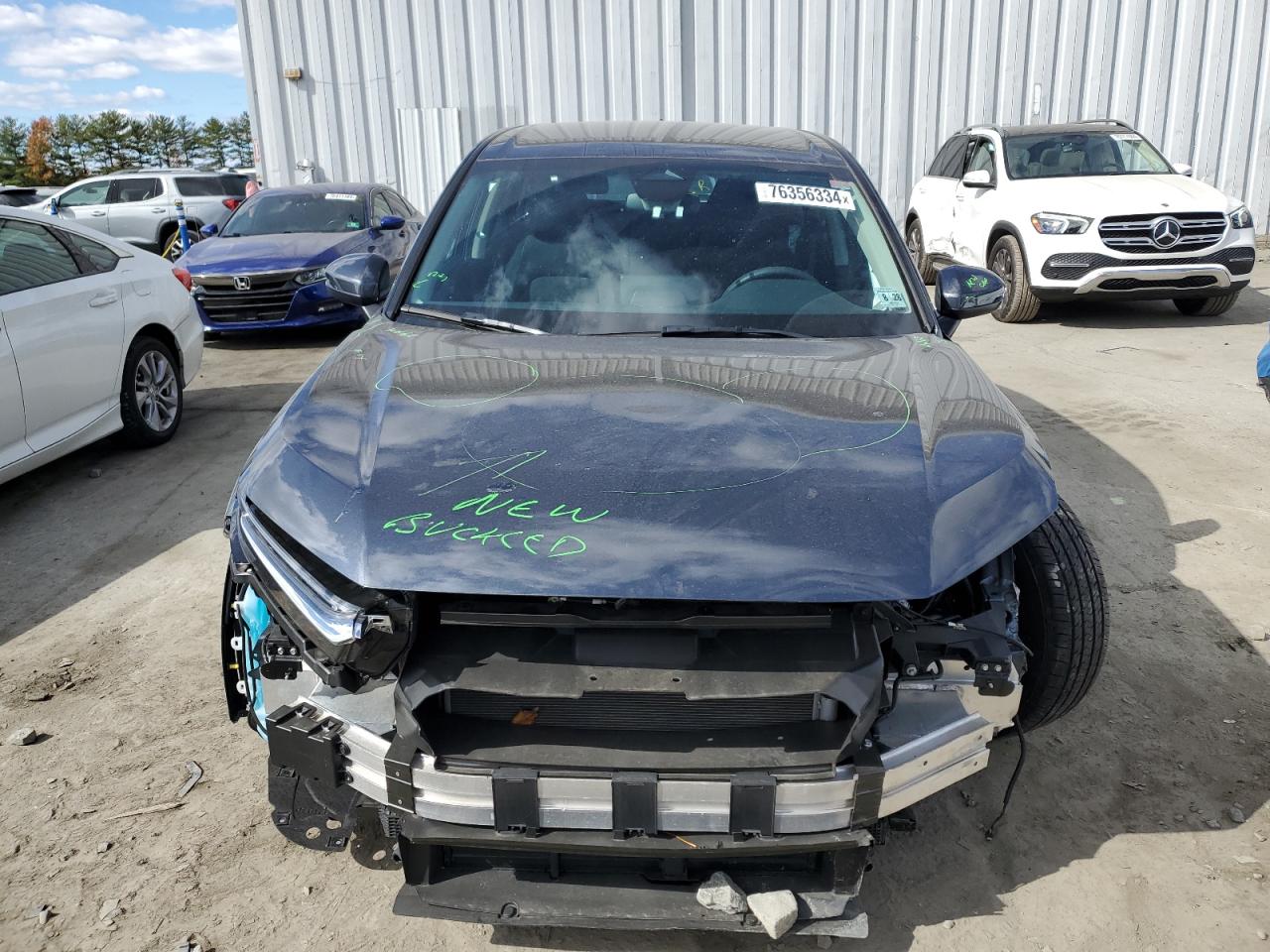 2024 Honda CR-V VIN 2HKRS4H29RH404185 Copart auction photo, front end / side damage thumbnail 5