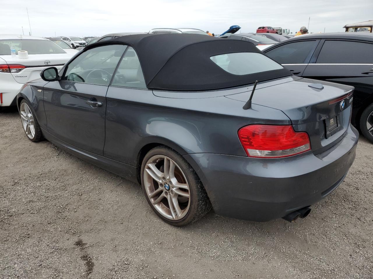 2013 BMW 1er VIN WBAUN7C52DVM27902 Copart auction photo, water/flood damage thumbnail 2