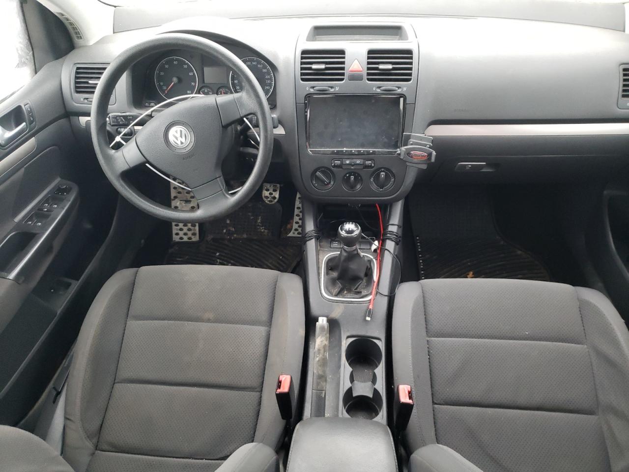2008 Volkswagen Golf VIN WVWCA71K58W205955 Copart auction photo, stripped / normal wear damage thumbnail 8