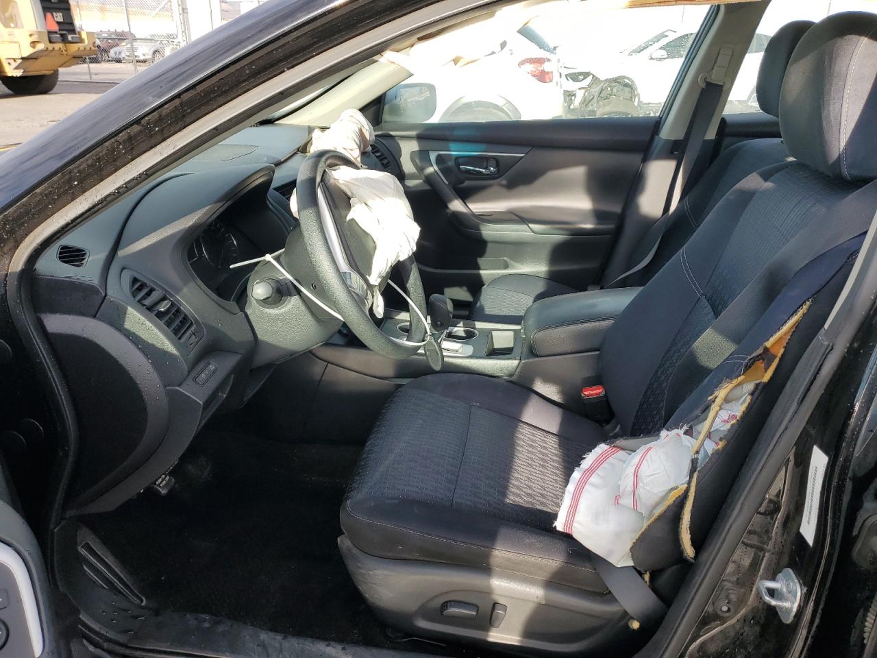 2017 Nissan Altima VIN 1N4AL3AP3HN332107 Copart auction photo, front end / side damage thumbnail 7