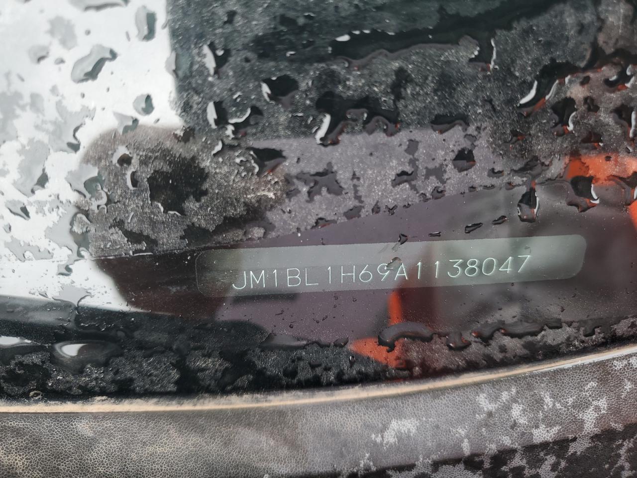 2010 Mazda 3 VIN JM1BL1H69A1138047 Copart auction photo, front end / side damage thumbnail 12