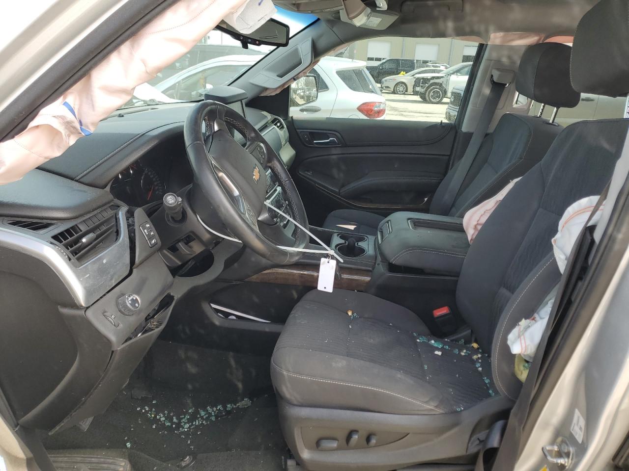 2019 Chevrolet Tahoe VIN 1GNSCAKC1KR100580 Copart auction photo, side / all over damage thumbnail 7