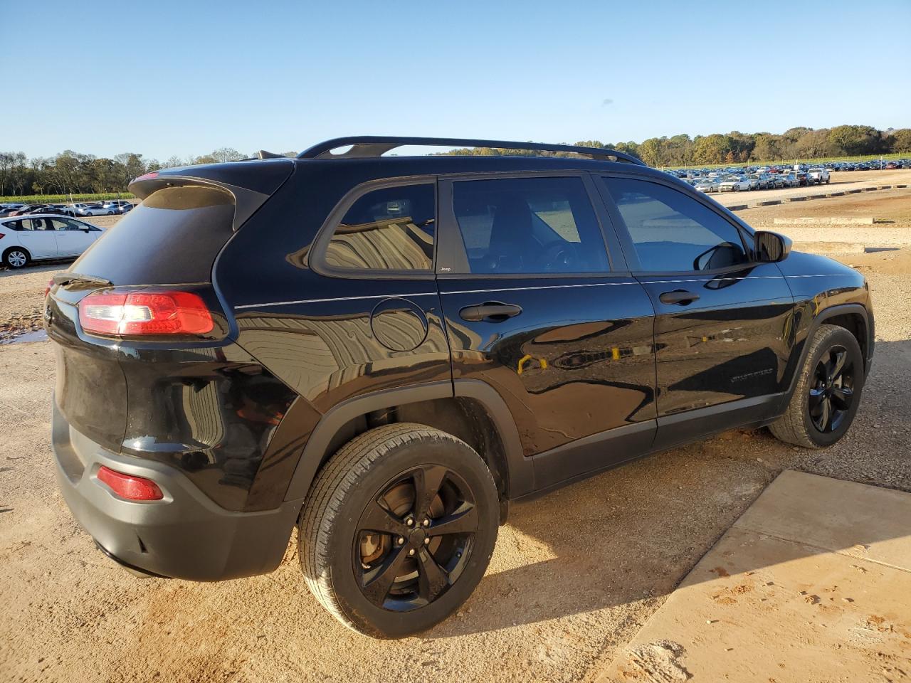 2017 Jeep Grand Cherokee VIN 1C4PJLAS5HW571702 Copart auction photo, mechanical damage thumbnail 3
