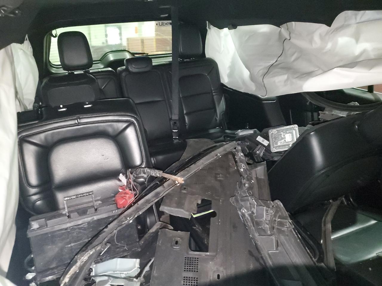 2020 Lincoln Navigator VIN 5LMJJ3KT6LEL07411 Copart auction photo, biohazard/chemical / all over damage thumbnail 10