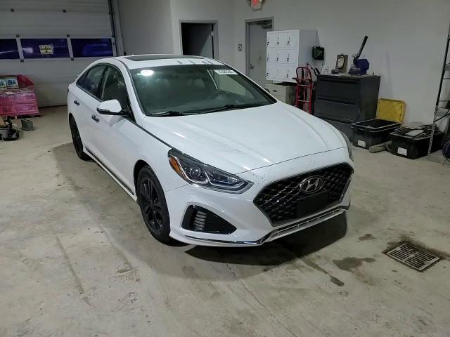2018 Hyundai Sonata VIN 5NPE34AF9JH599637 Copart auction photo, burn / side damage thumbnail 11