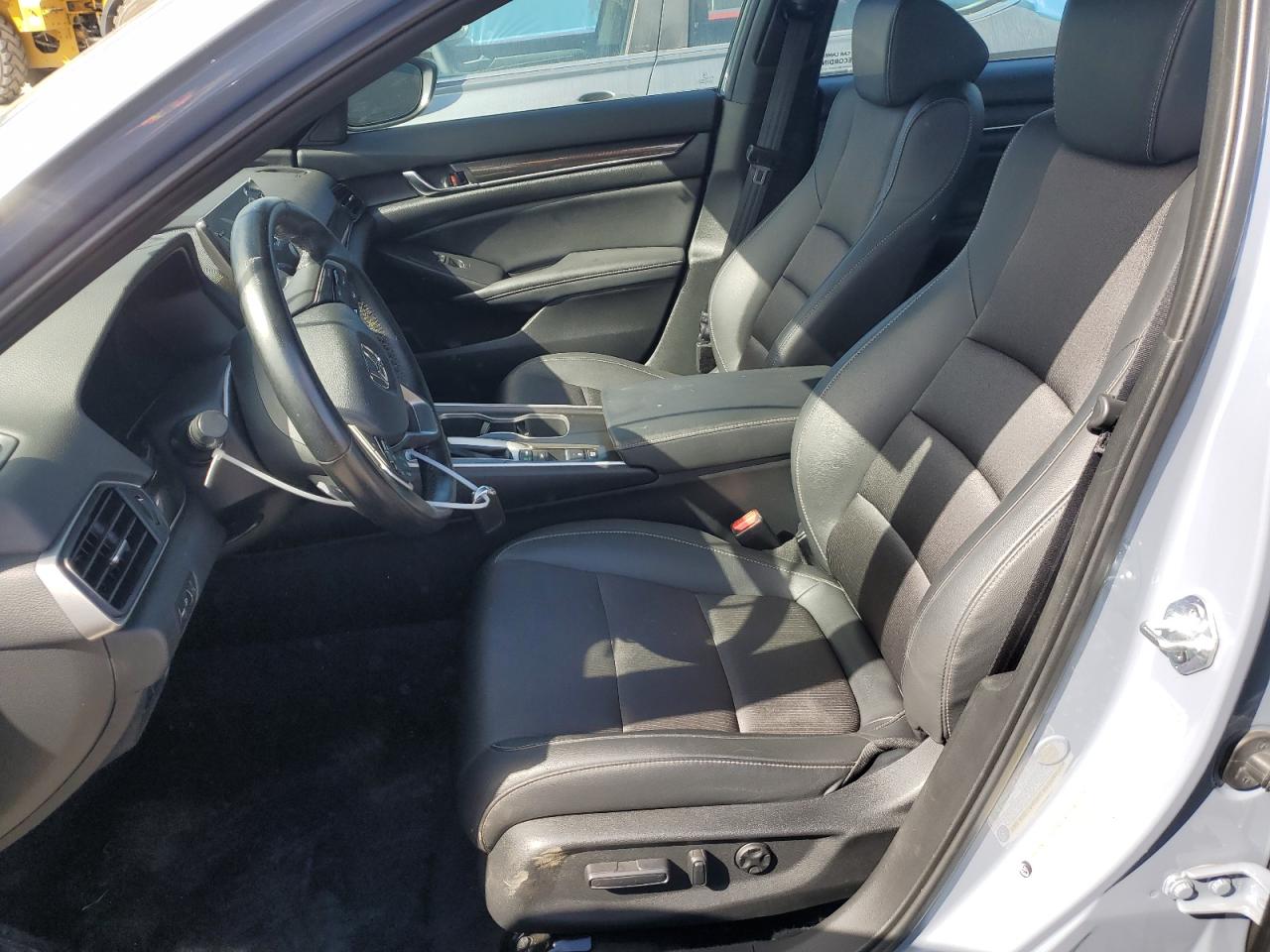 2022 Honda Accord VIN 1HGCV1F36NA079571 Copart auction photo, vandalism damage thumbnail 7