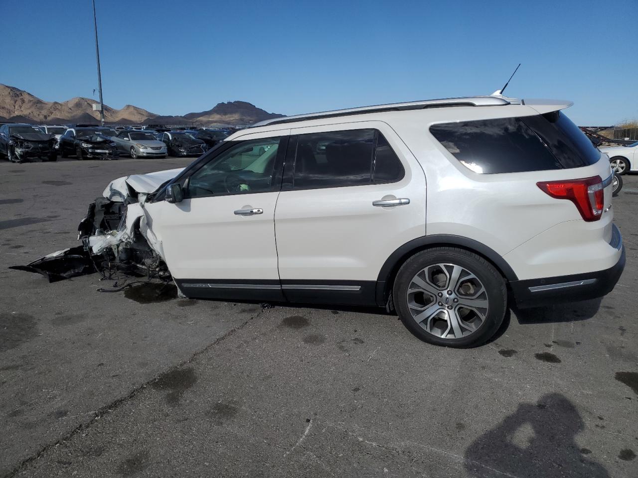 2019 Ford Explorer VIN 1FM5K8HT6KGA90192 Copart auction photo, front end damage thumbnail 2