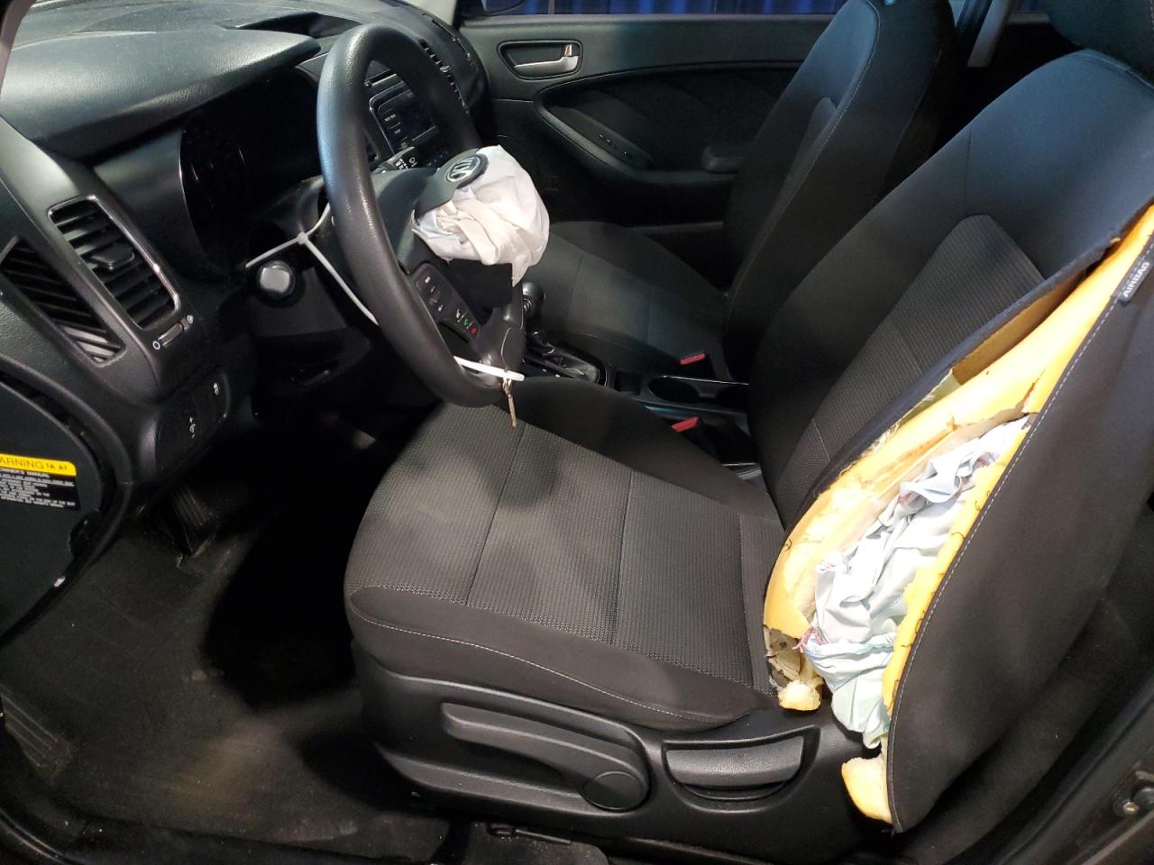 2017 KIA Forte VIN 3KPFK4A74HE160876 Copart auction photo, front end damage thumbnail 7