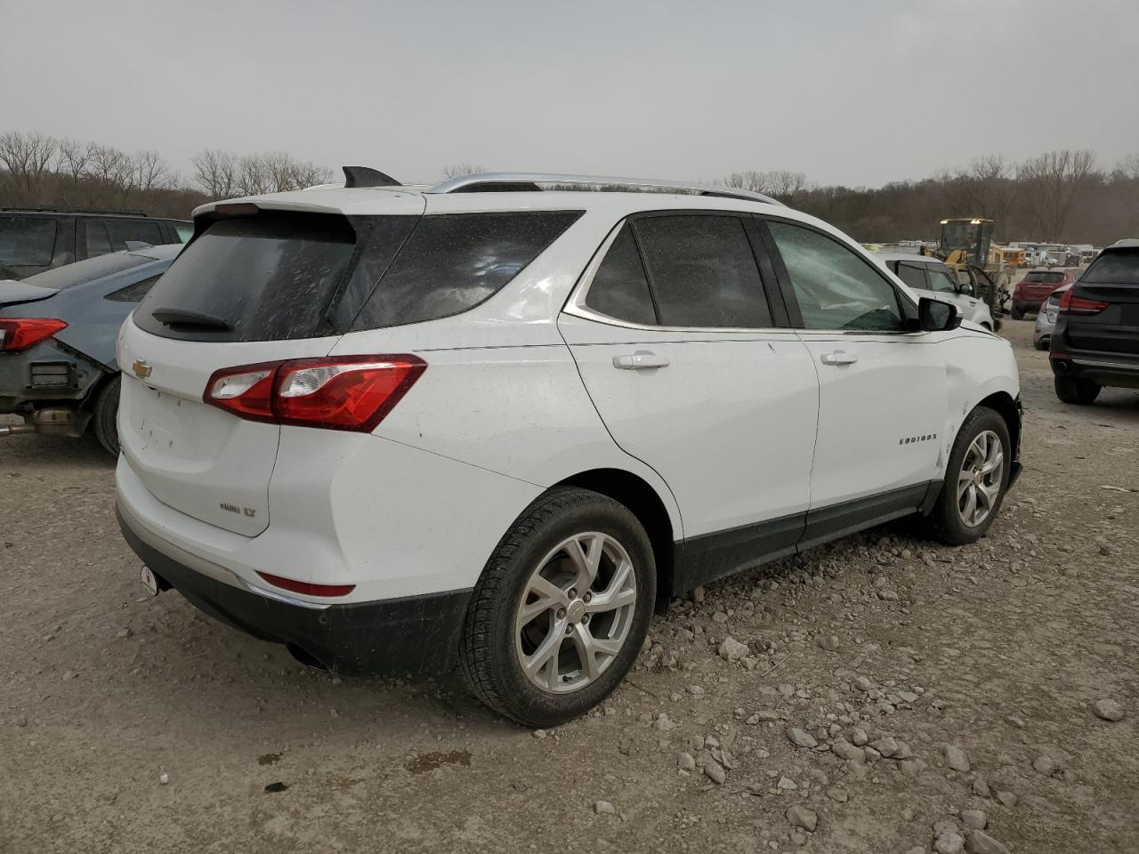 2019 Chevrolet Equinox VIN 3GNAXVEX3KS564134 Copart auction photo, front end damage thumbnail 3
