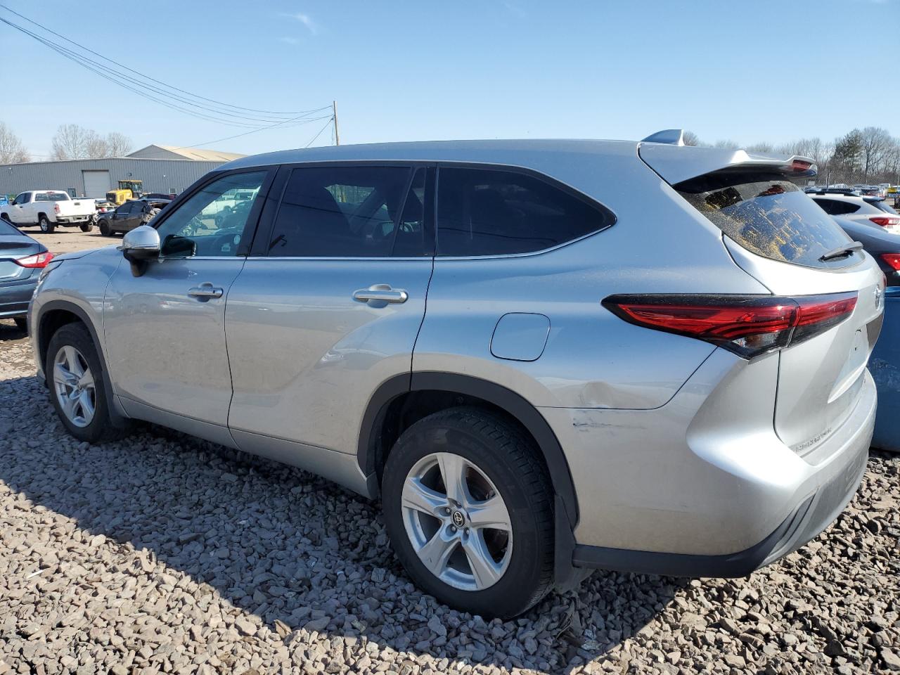 2021 Toyota Highlander VIN 5TDBZRBH4MS546244 Copart auction photo, vandalism / front end damage thumbnail 2