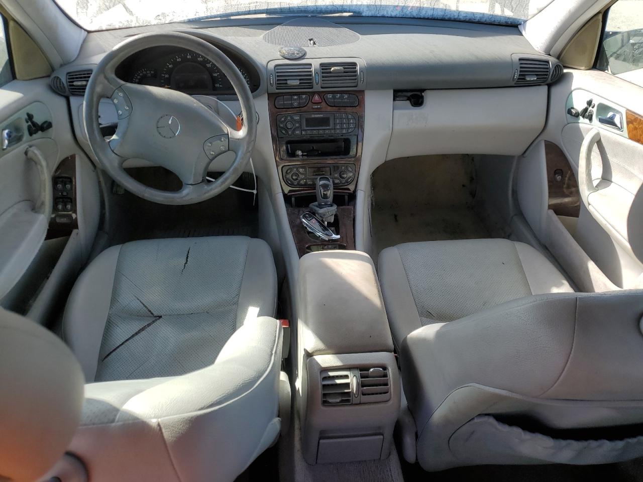 2003 Mercedes-Benz C-klasse VIN WDBRF64J73F309654 Copart auction photo, front end damage thumbnail 8