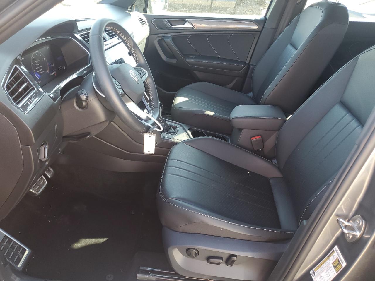 2023 Volkswagen Tiguan VIN 3VVCB7AX7PM064170 Copart auction photo, rear end damage thumbnail 7
