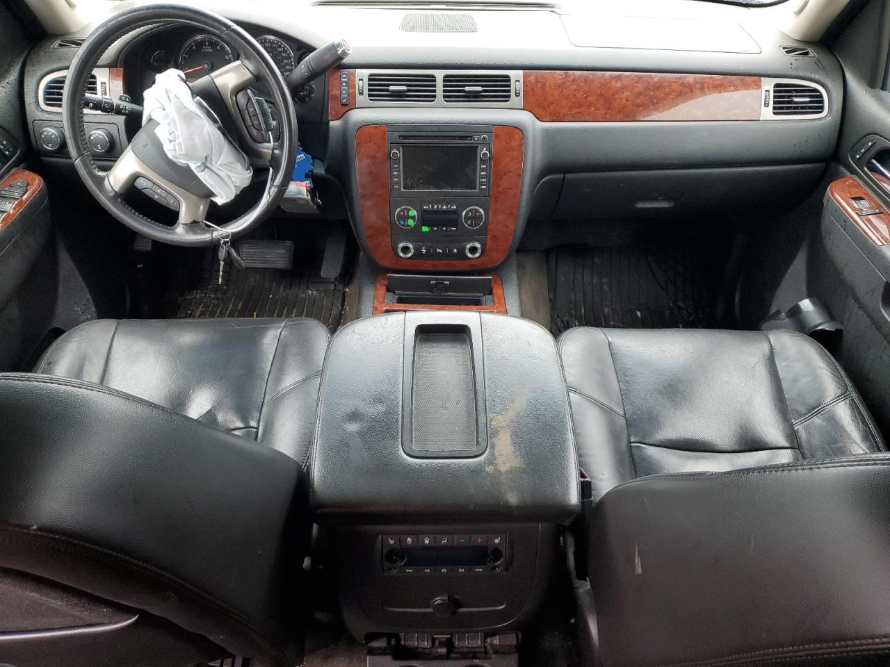 2011 Chevrolet Tahoe VIN 1GNSKCE06BR316943 Copart auction photo, front end damage thumbnail 8