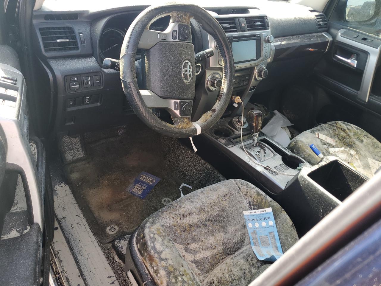 2019 Toyota 4Runner VIN JTEBU5JR1K5637892 Copart auction photo, water/flood / minor dent/scratches damage thumbnail 8