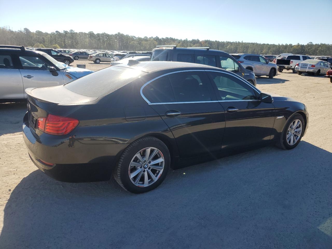 2015 BMW 5er VIN WBA5A7C56FD622135 Copart auction photo, front end damage thumbnail 3