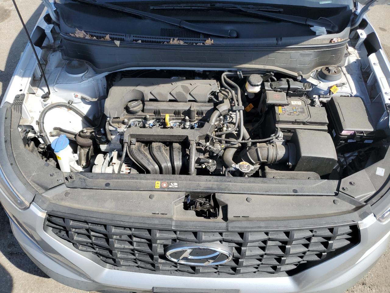 2022 Hyundai Venue VIN KMHRB8A39NU151651 Copart auction photo, rear end damage thumbnail 11
