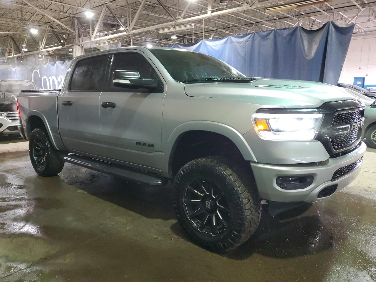2021 RAM 1500 VIN 1C6SRFJT7MN515345 Copart auction photo, minor dent/scratches / missing/altered vin damage thumbnail 4