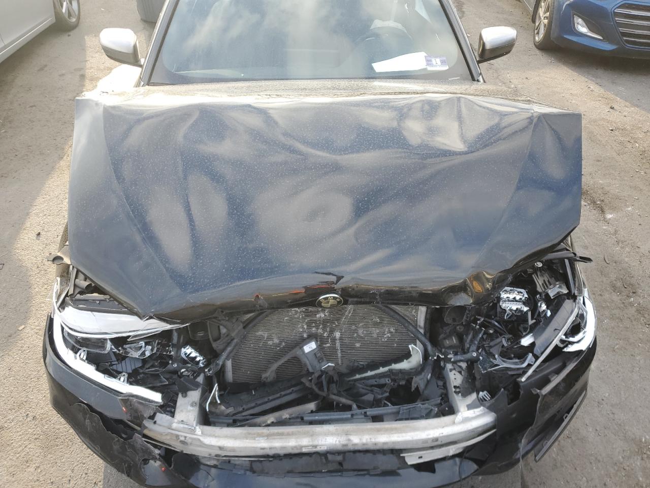2018 BMW M5 VIN WBAJB9C57JB049127 Copart auction photo, front end damage thumbnail 11