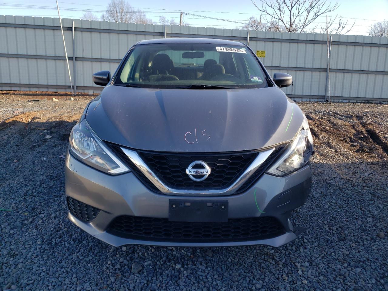 2017 Nissan Sentra VIN 3N1AB7AP3HY315821 Copart auction photo, front end damage thumbnail 5
