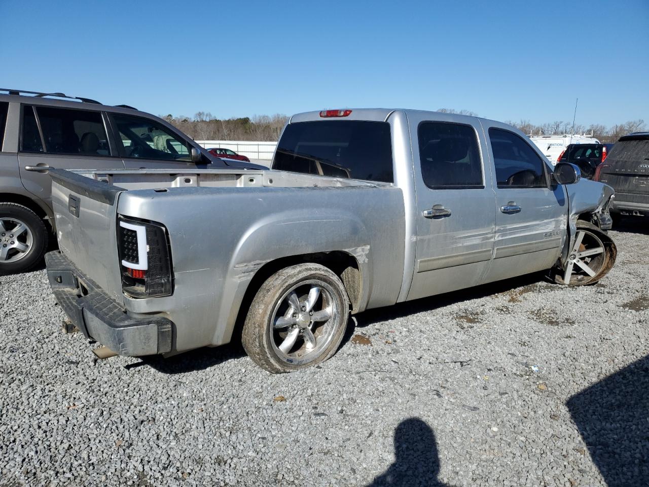 2013 GMC Sierra VIN 3GTP1VE06DG147488 Copart auction photo, all over / minor dent/scratches damage thumbnail 3