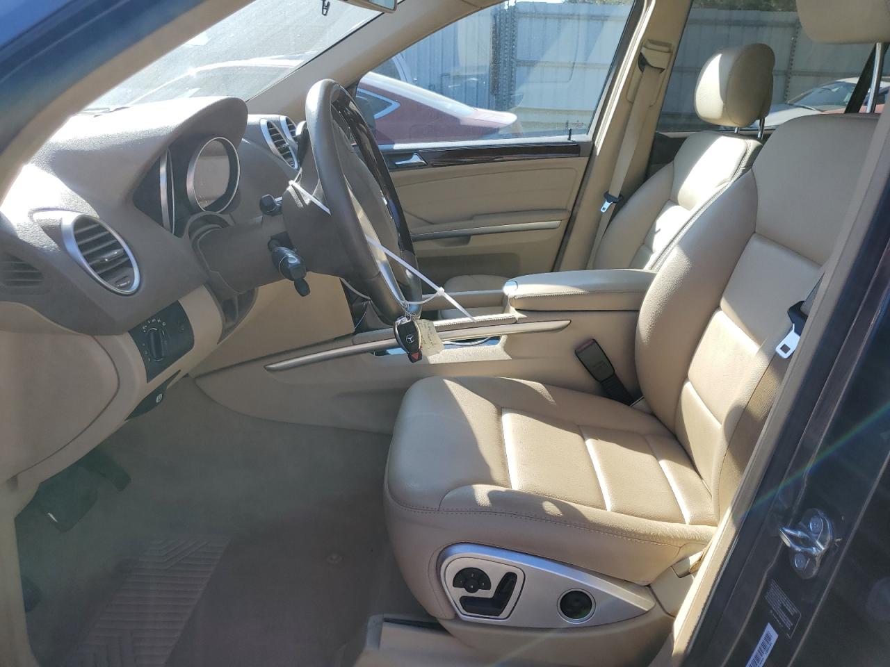 2010 Mercedes-Benz M-klasse VIN 4JGBB8GB2AA547075 Copart auction photo, side / front end damage thumbnail 7