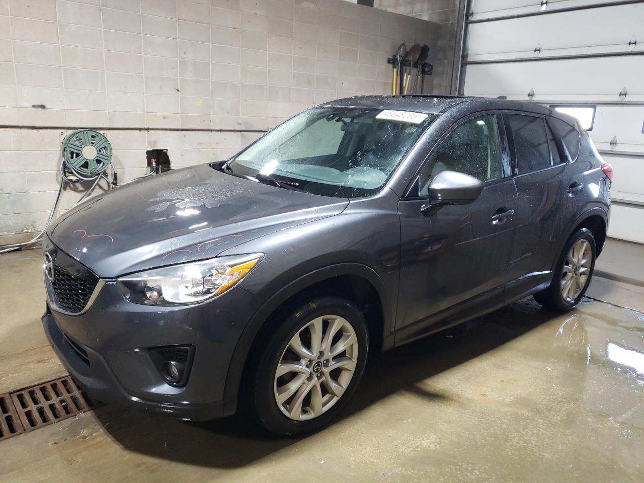 2015 Mazda CX-5 VIN JM3KE4DY1F0454713