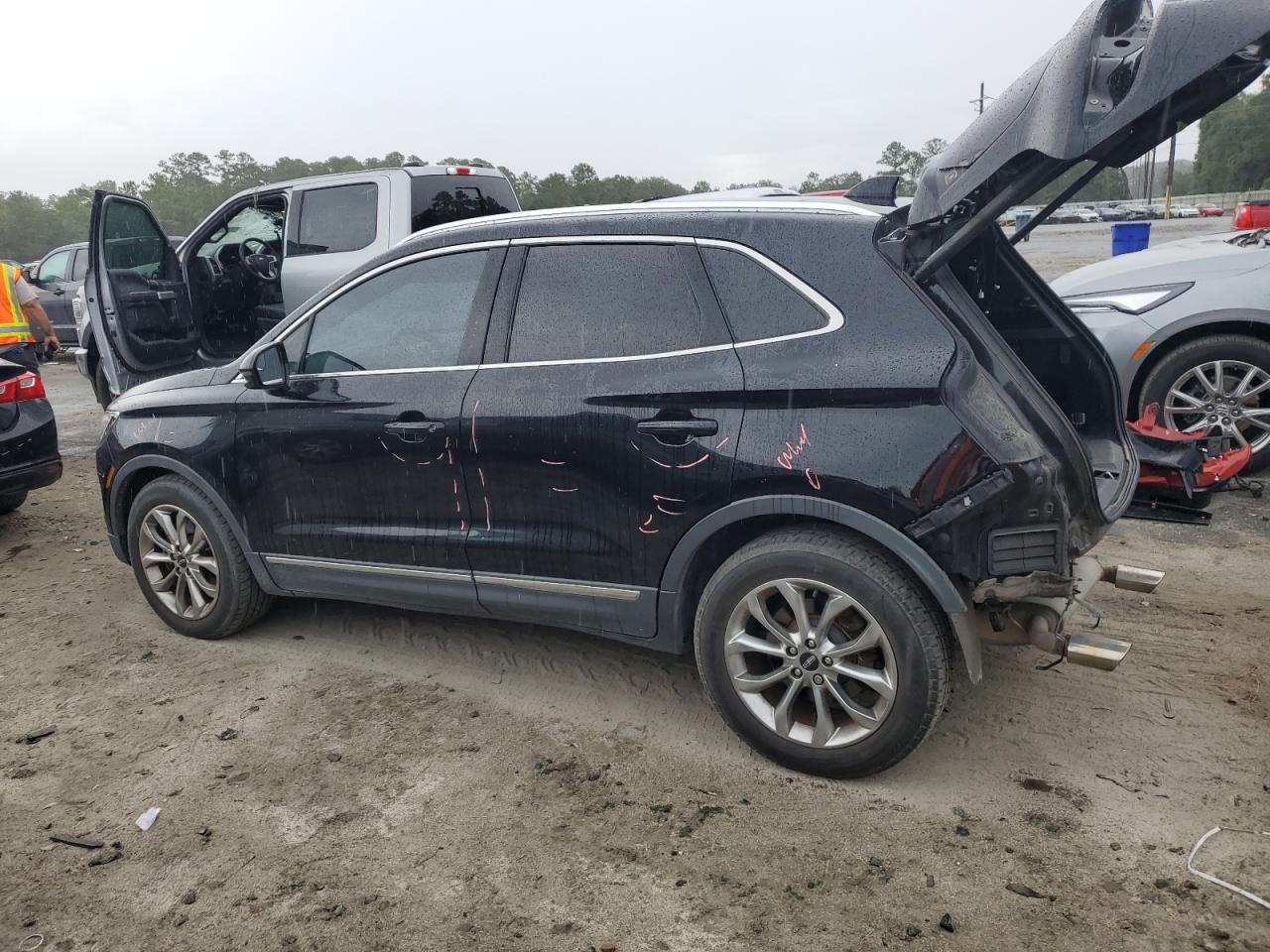 2017 Lincoln MKC VIN 5LMCJ2D95HUL11158 Copart auction photo, rear end damage thumbnail 2