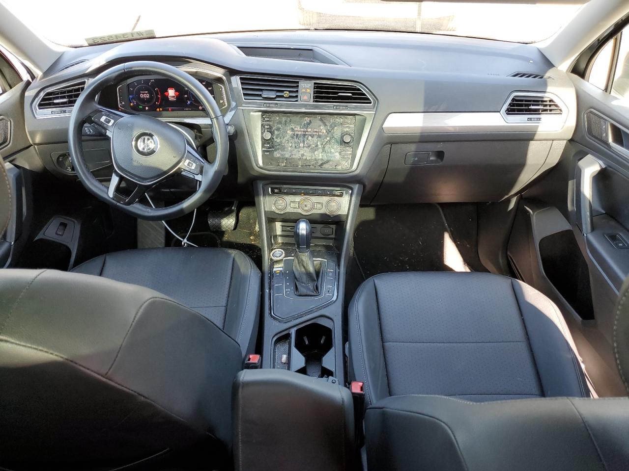 2019 Volkswagen Tiguan VIN 3VV3B7AX8KM200315 Copart auction photo, frame damage / all over damage thumbnail 8