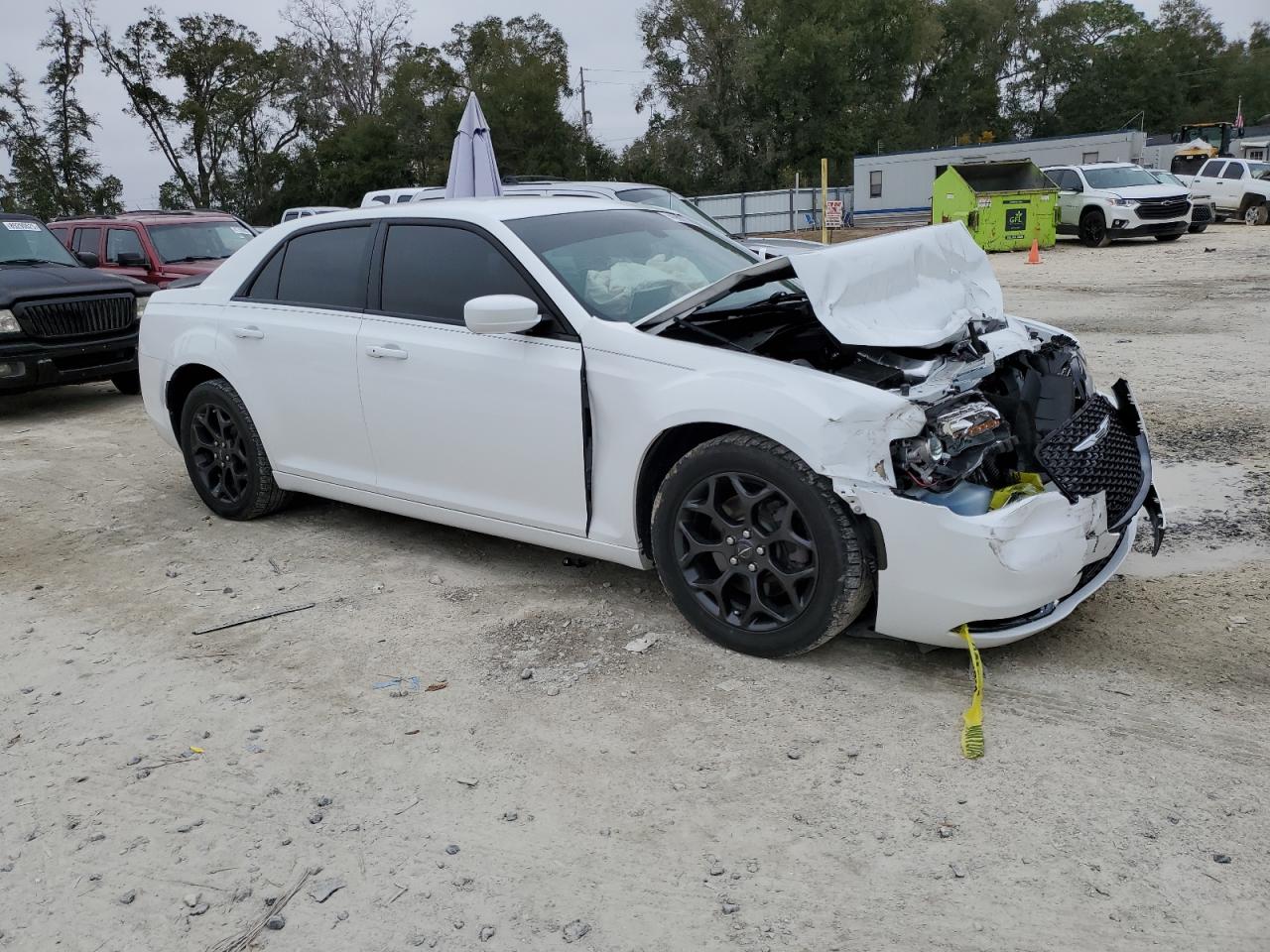 2019 Chrysler 300 VIN 2C3CCAGG6KH648717 Copart auction photo, front end damage thumbnail 4