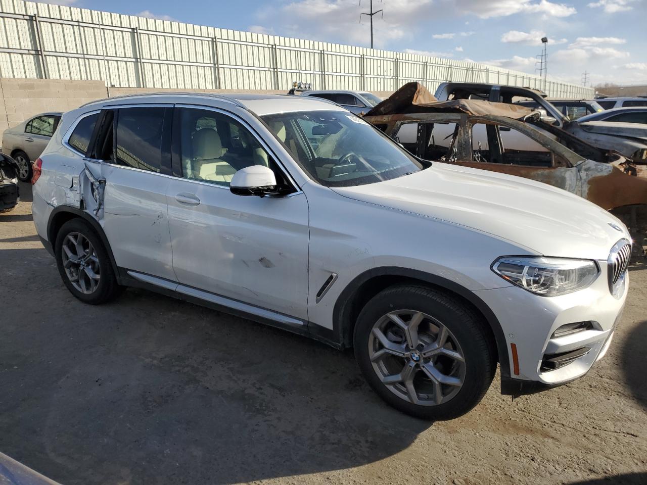 2021 BMW X3 VIN 5UXTY5C02M9E48368 Copart auction photo, side damage thumbnail 4