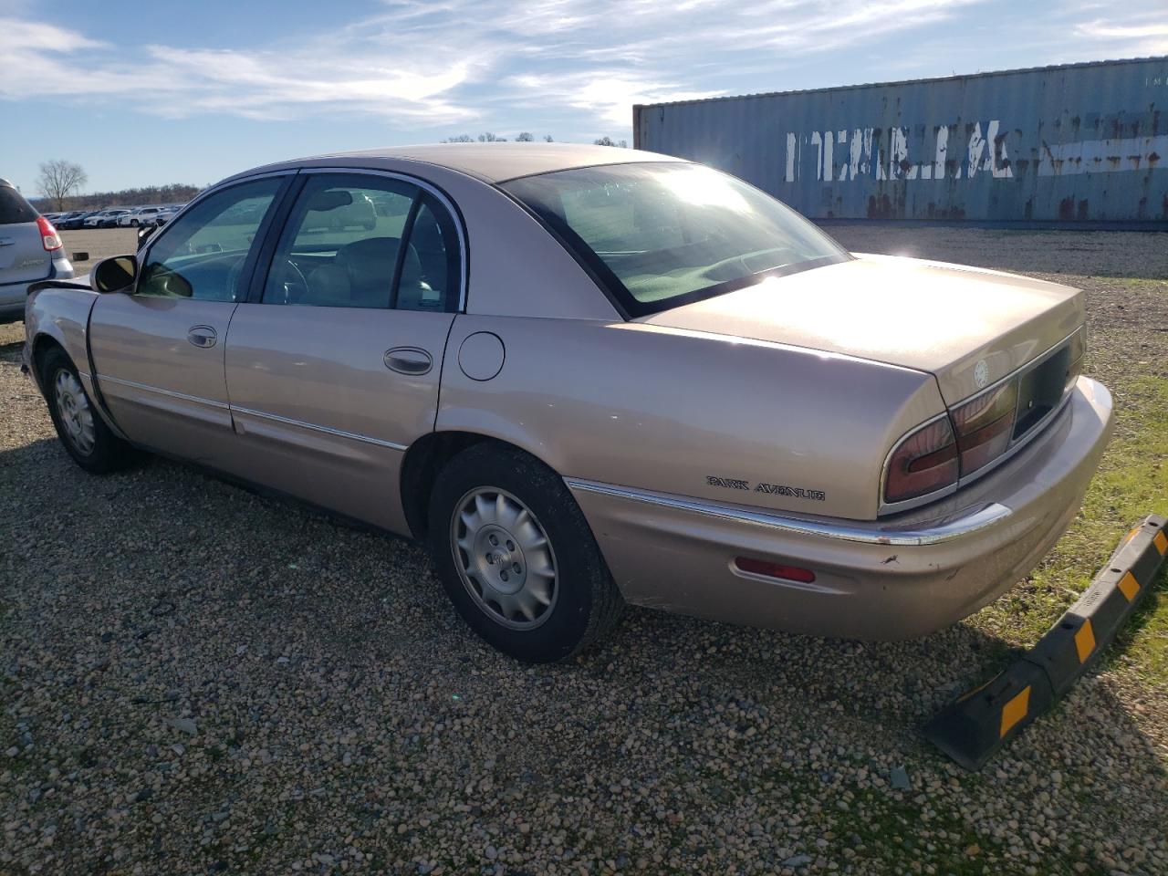 1999 Buick Park Avenue VIN 1G4CW52K0X4617825 Copart auction photo, front end / side damage thumbnail 2