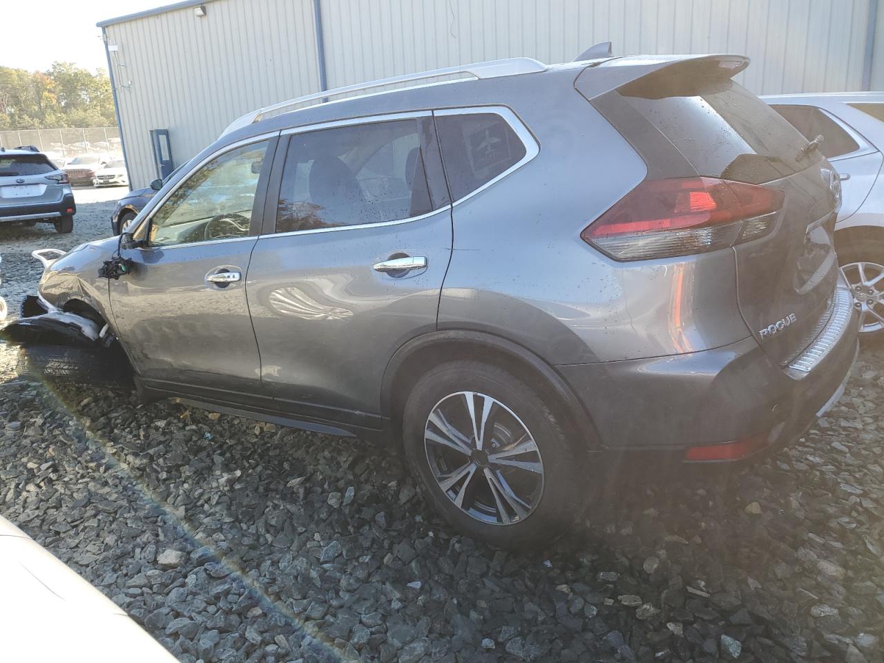 2020 Nissan Rogue VIN 5N1AT2MV5LC813796 Copart auction photo, front end / undercarriage damage thumbnail 2