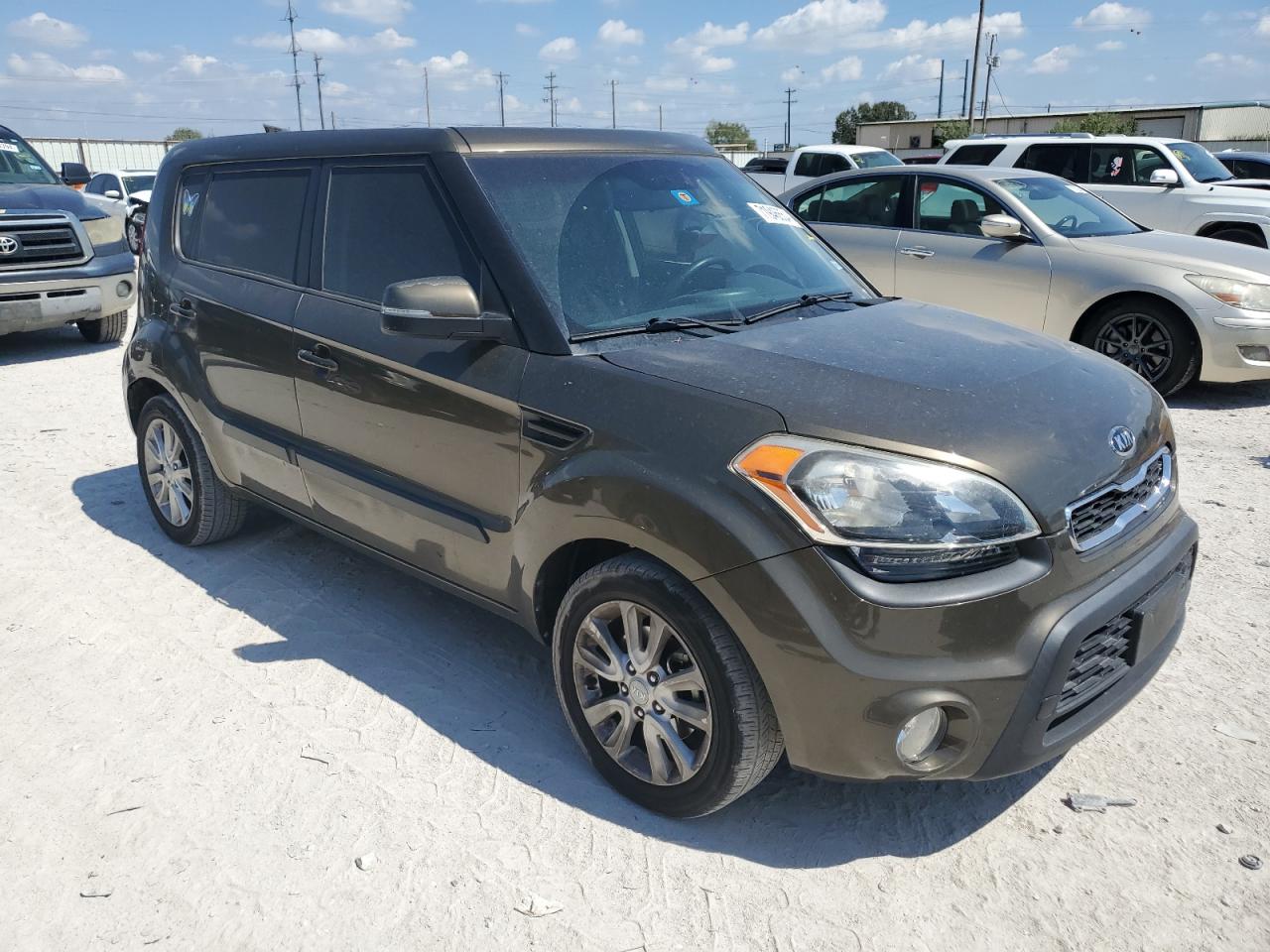 2012 KIA Soul VIN KNDJT2A64C7364122 Copart auction photo, minor dent/scratches damage thumbnail 4