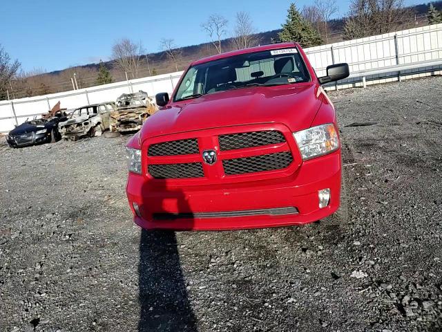 2016 RAM 1500 VIN 1C6RR7FT0GS301509 Copart auction photo, rear end / minor dent/scratches damage thumbnail 11