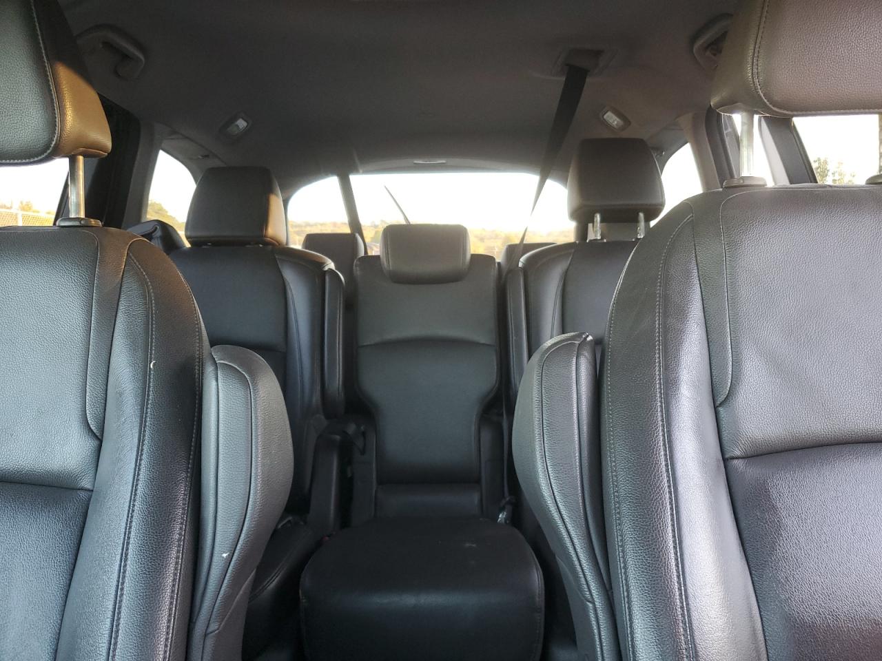 2018 Honda Odyssey VIN 5FNRL6H72JB013113 Copart auction photo, front end damage thumbnail 10
