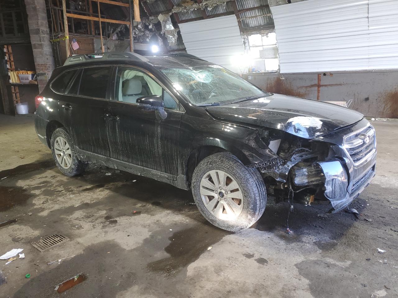 2019 Subaru Outback VIN 4S4BSAFC8K3339242 Copart auction photo, front end / top/roof damage thumbnail 4