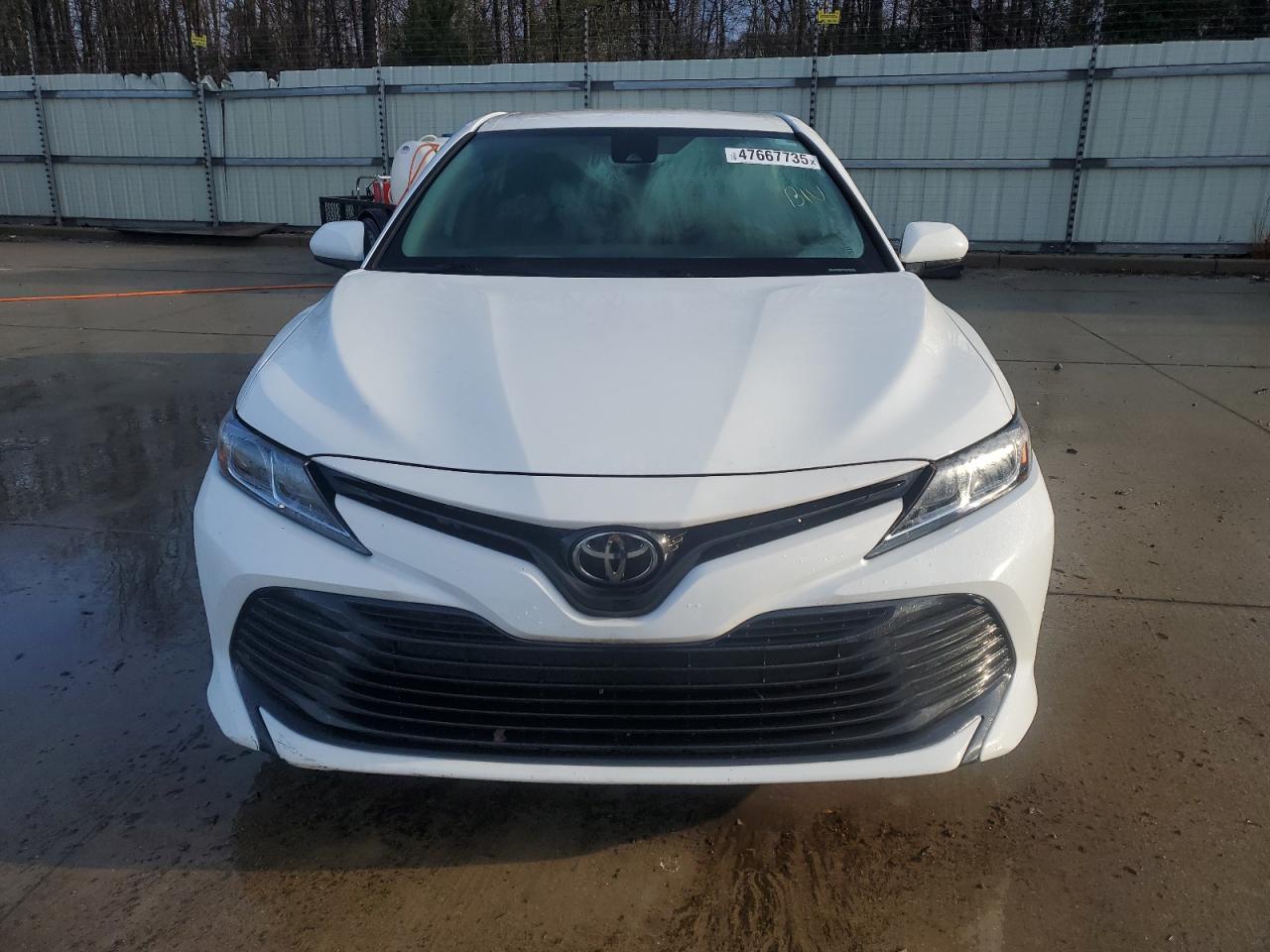 2019 Toyota Camry VIN 4T1B11HK8KU855781 Copart auction photo, water/flood damage thumbnail 5