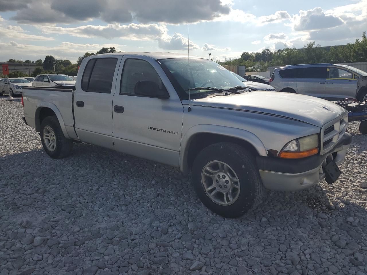2002 Dodge Dakota VIN 1B7HL38N92S687983 Copart auction photo, front end / minor dent/scratches damage thumbnail 4