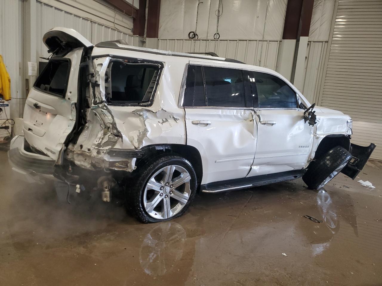 2019 Chevrolet Tahoe VIN 1GNSKCKCXKR208663 Copart auction photo, all over damage thumbnail 3