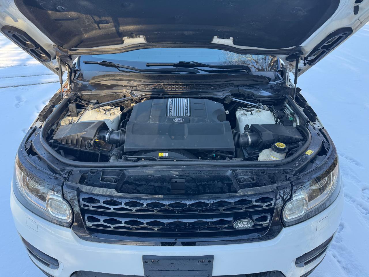 2015 Land Rover Range Rover VIN SALWR2VF2FA608350 Copart auction photo, normal wear / minor dent/scratches damage thumbnail 7